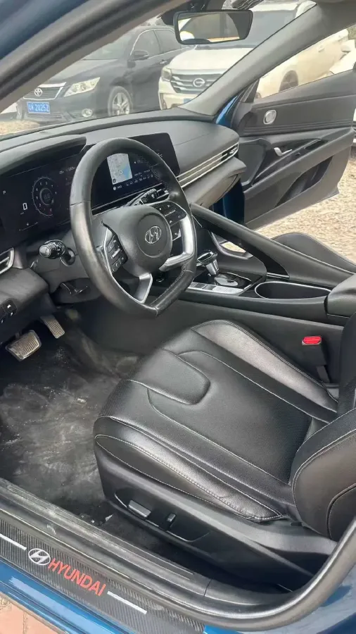 2021 Hyundai Elantra 1.5L 115HP L4 CVT,autocango,china used car exporter,china ev exporter,chinese used car exporter,chinese used ev exporter