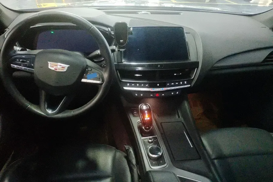 2023 Cadillac CT5 2.0T 237HP L4 10AT,autocango,china used car exporter,china ev exporter,chinese used car exporter,chinese used ev exporter