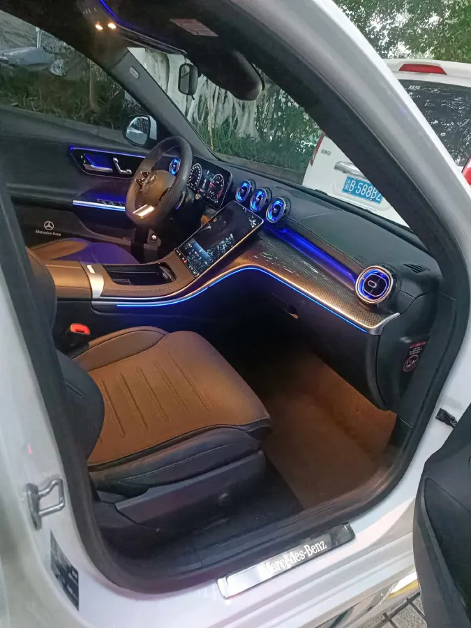 2023 Mercedes-Benz C Class 1.5T 204HP L4 9AT,autocango,china used car exporter,china ev exporter,chinese used car exporter,chinese used ev exporter