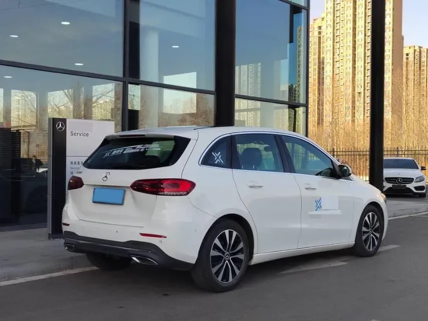 2021 Mercedes-Benz B Class 1.3T 163HP L4 7DCT,autocango,china used car exporter,china ev exporter,chinese used car exporter,chinese used ev exporter