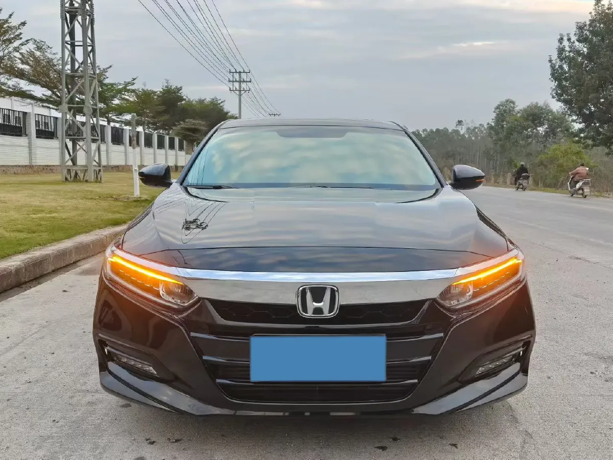 2018 Honda Accord 1.5T 194HP L4 CVT,autocango,china used car exporter,china ev exporter,chinese used car exporter,chinese used ev exporter