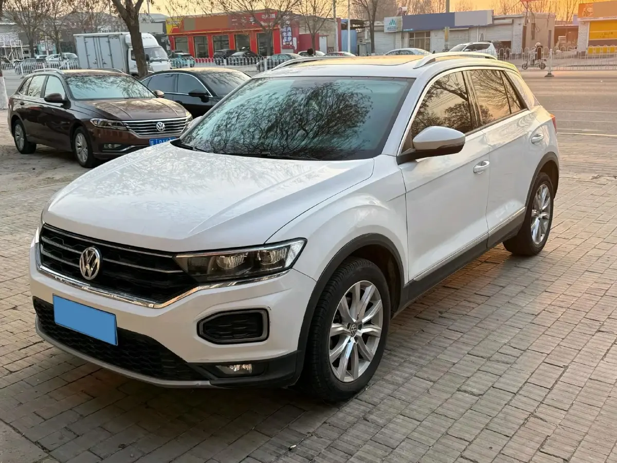 2019 Volkswagen T-Roc 1.4T 131HP L4 7DCT
