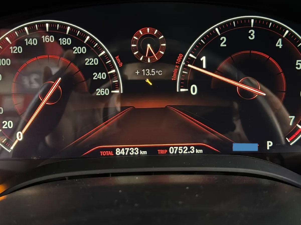 2020 BMW 5 Series 2.0T 184HP L4 8AT,autocango,china used car exporter,china ev exporter,chinese used car exporter,chinese used ev exporter