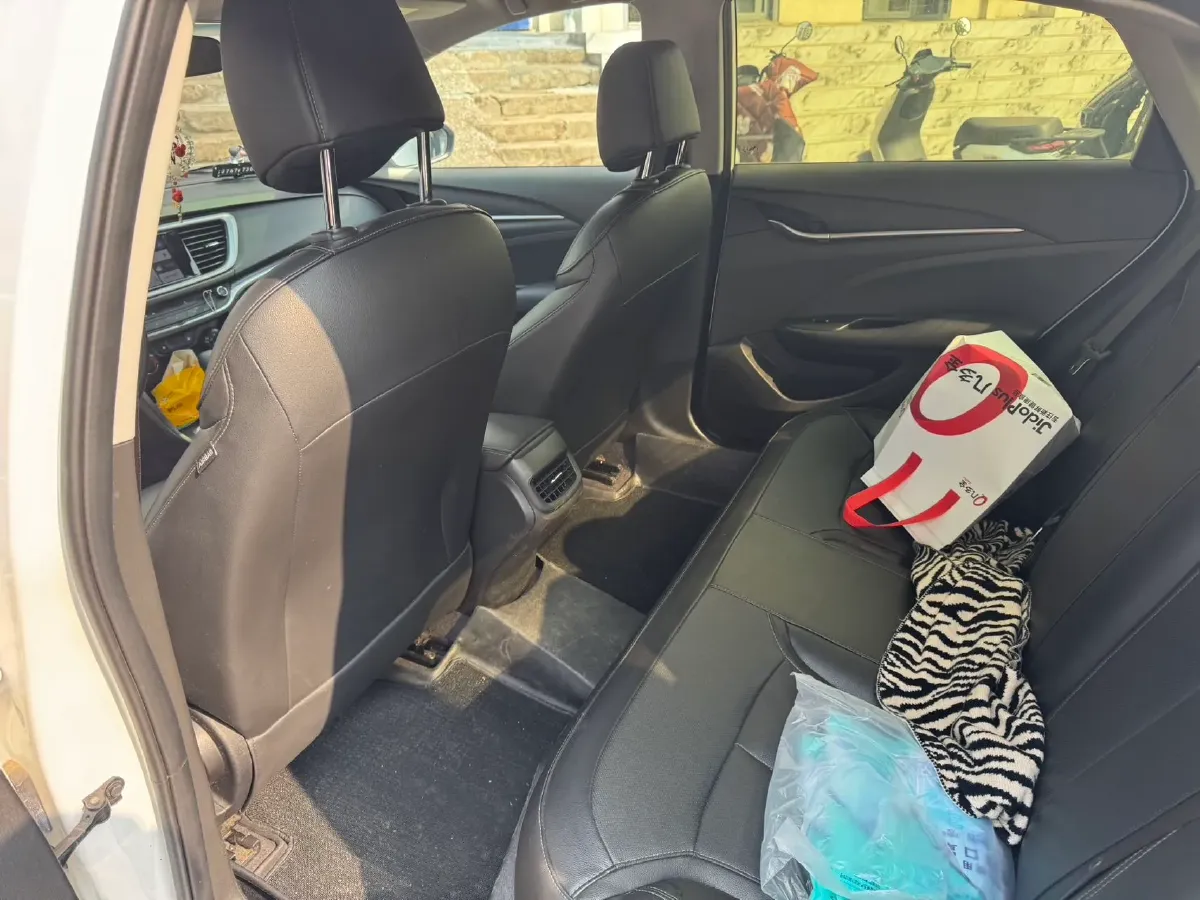 2020 Buick Encore 1.0T 125HP L3 6AT,autocango,china used car exporter,china ev exporter,chinese used car exporter,chinese used ev exporter