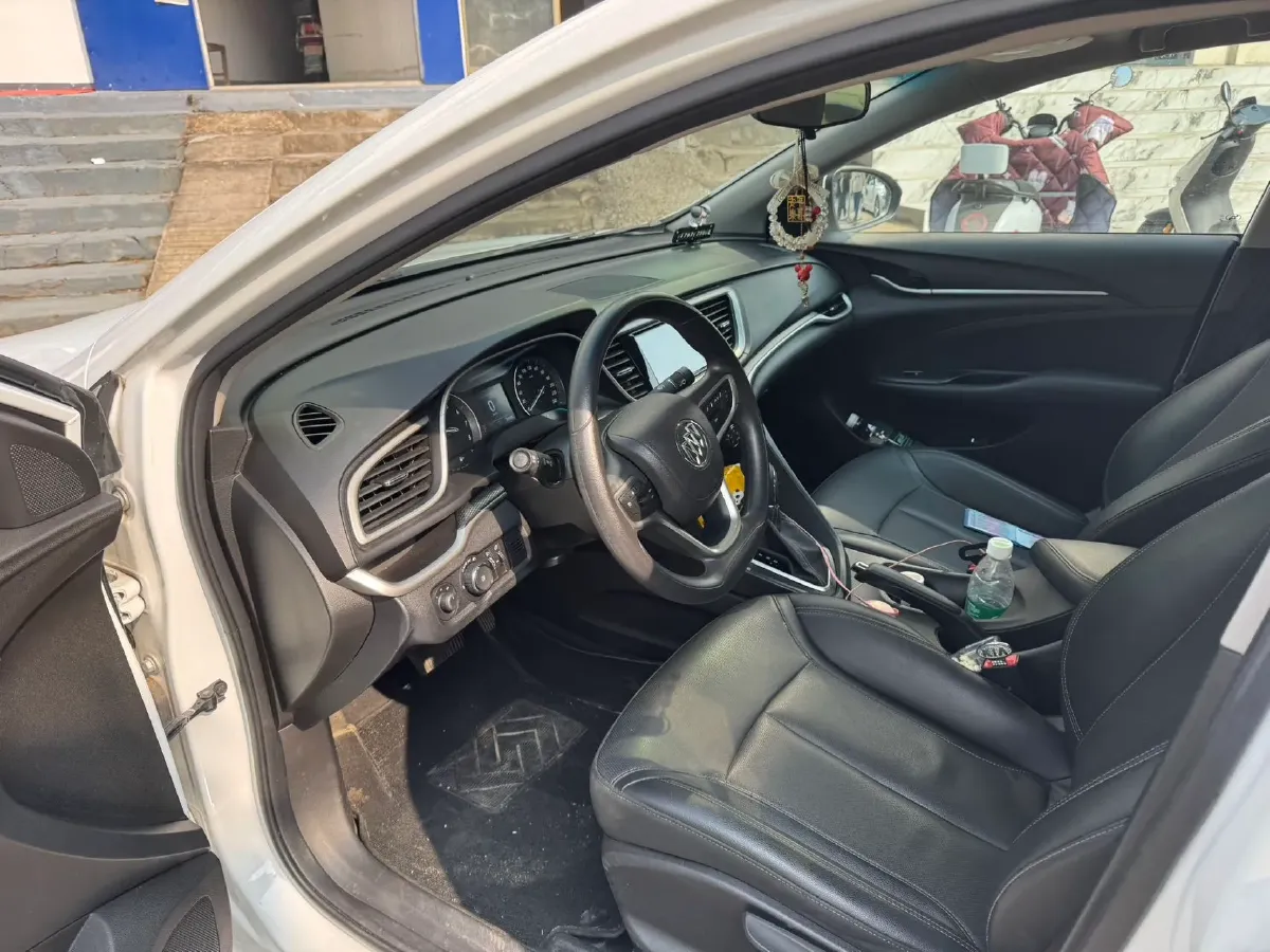 2020 Buick Encore 1.0T 125HP L3 6AT,autocango,china used car exporter,china ev exporter,chinese used car exporter,chinese used ev exporter