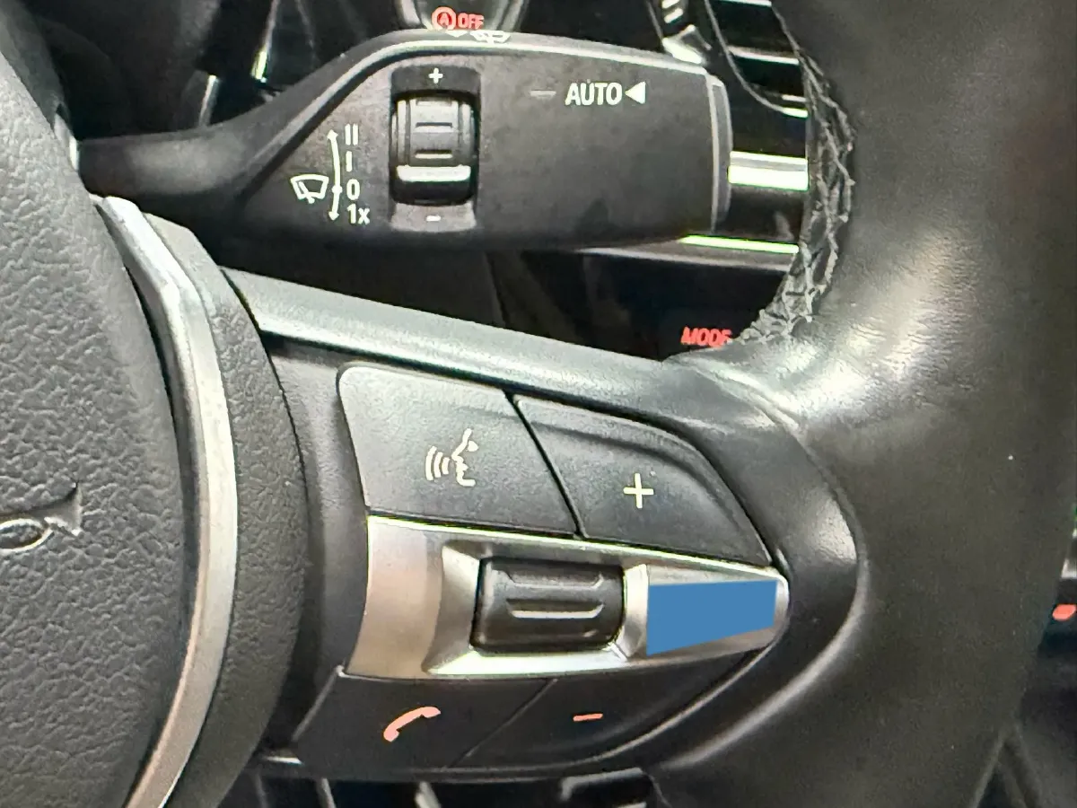 2022 BMW 1 Series 1.5T 140HP L3 7DCT,autocango,china used car exporter,china ev exporter,chinese used car exporter,chinese used ev exporter