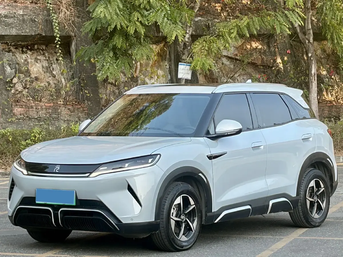 2024 BYD YuanUP BEV 45.12KWH