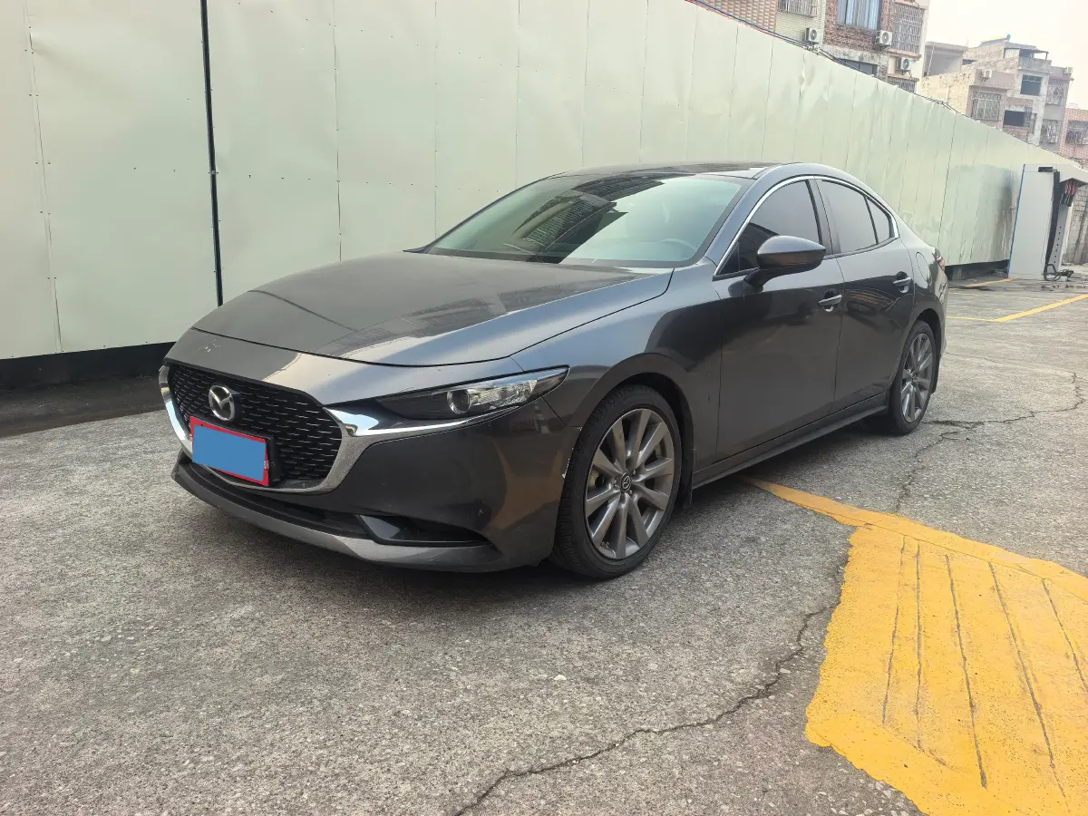 2020 Mazda 3 Axela 2.0L 158HP L4 6AT