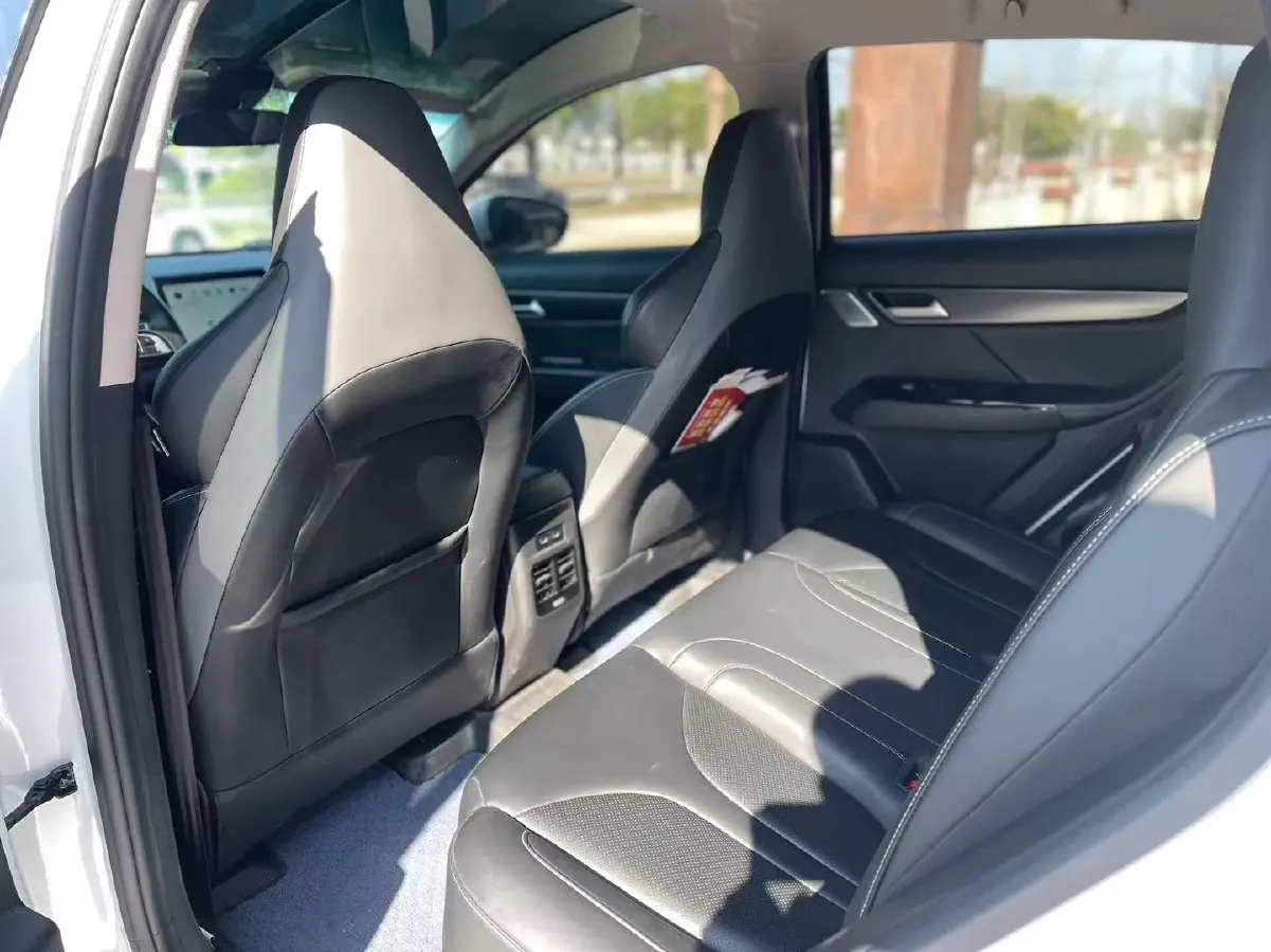 2021 JAC Refine L6 MAX 2.0T 184HP L4 6DCT,autocango,china used car exporter,china ev exporter,chinese used car exporter,chinese used ev exporter