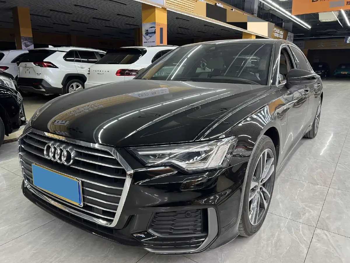 2019 Audi A6L 2.0T 190HP L4 7DCT