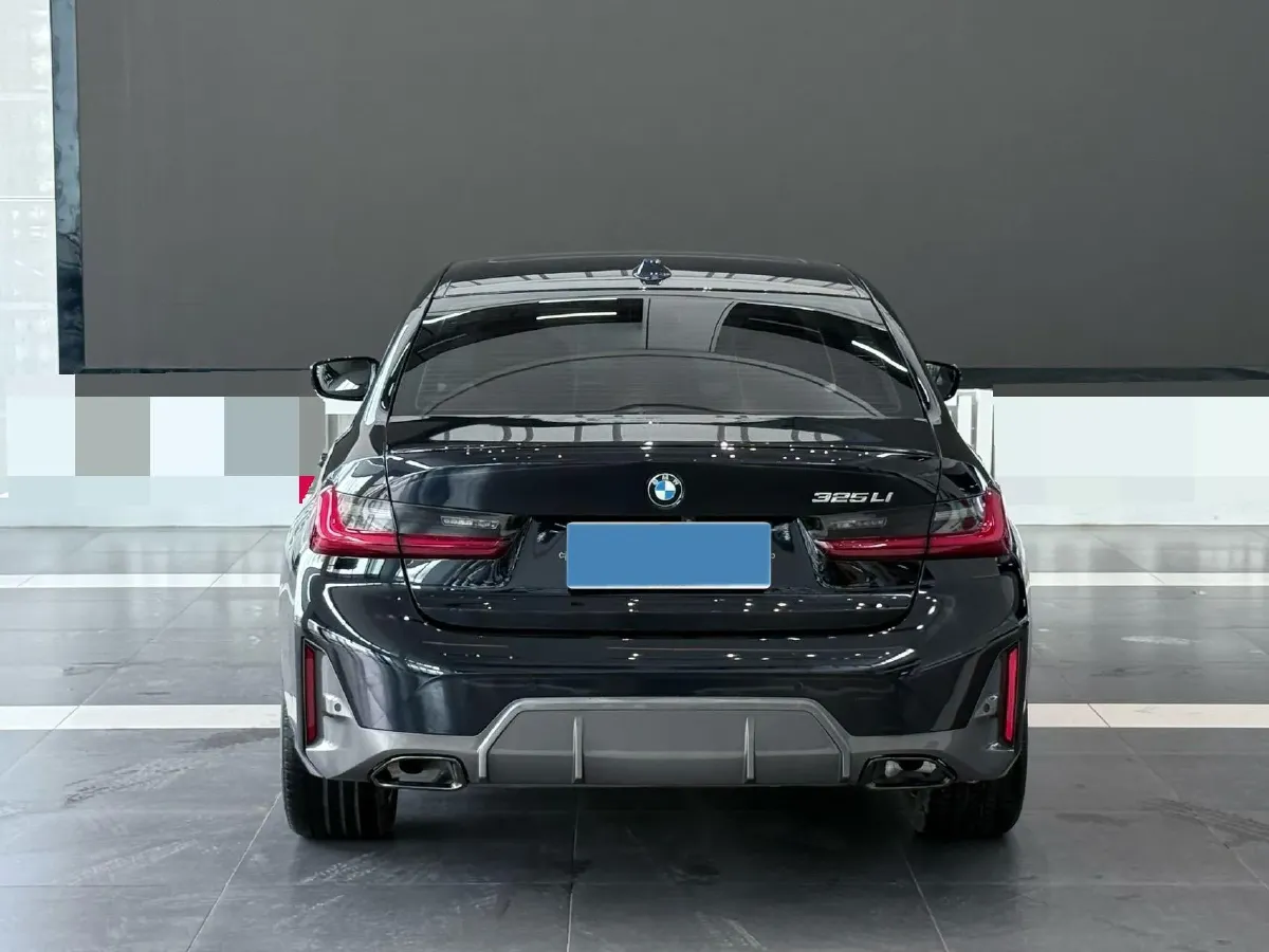 2024 BMW 3 Series 2.0T 184HP L4 8AT,autocango,china used car exporter,china ev exporter,chinese used car exporter,chinese used ev exporter