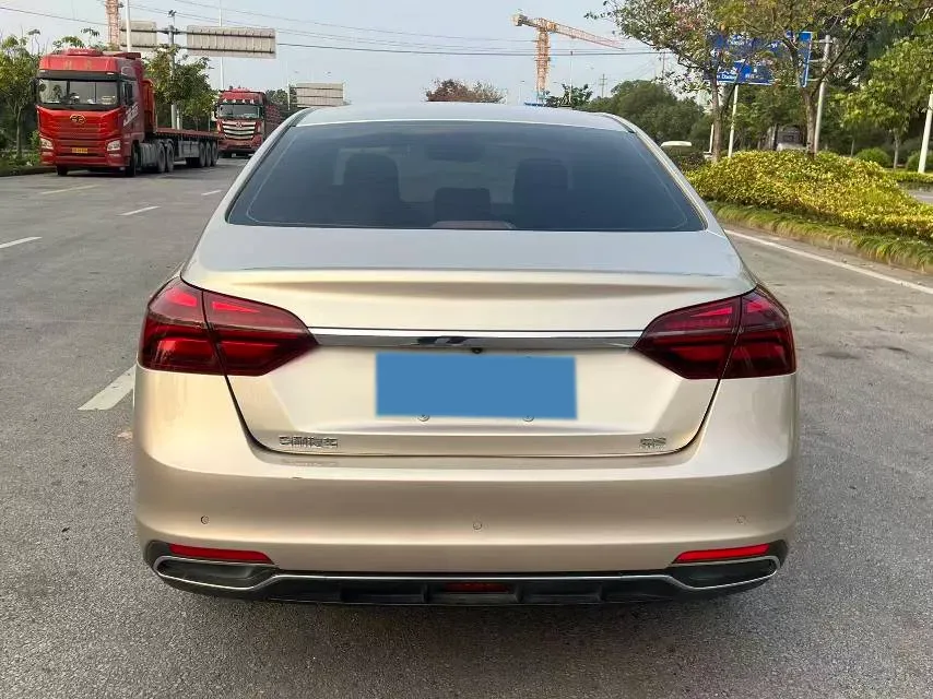 2019 Geely Emgrand 1.5L 109HP L4 5MT,autocango,china used car exporter,china ev exporter,chinese used car exporter,chinese used ev exporter