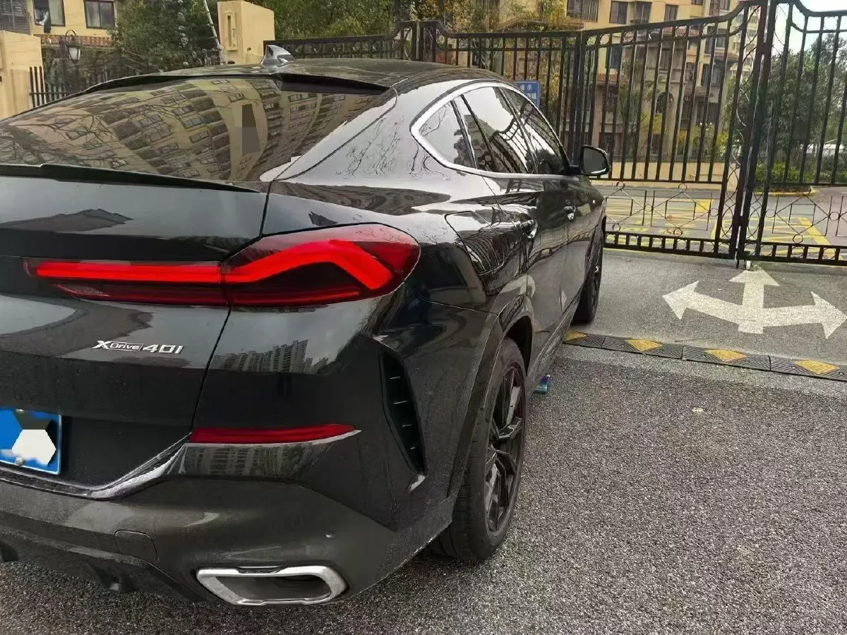 2020 BMW X6 3.0T 340HP L6 8AT,autocango,china used car exporter,china ev exporter,chinese used car exporter,chinese used ev exporter