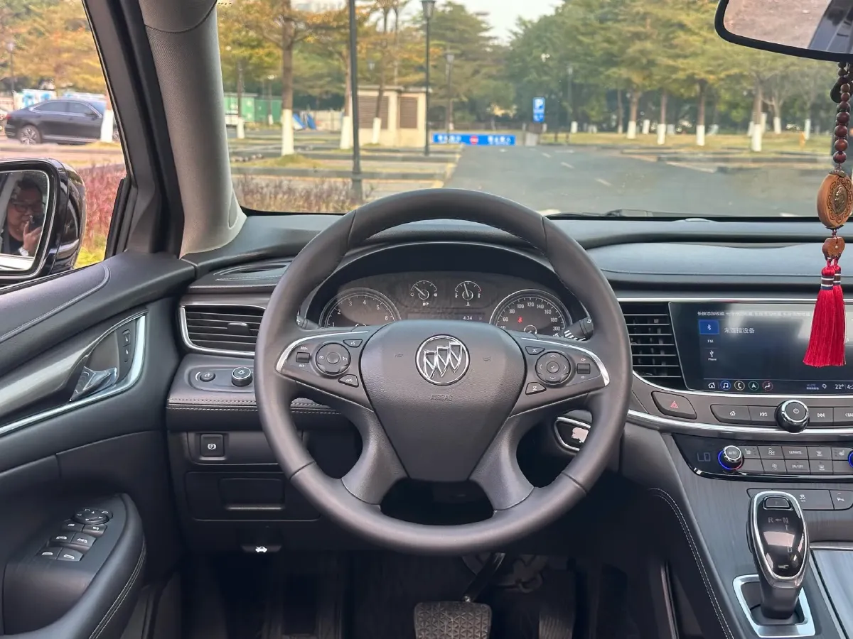 2020 Buick Larcosse 2.0T 237HP L4 9AT,autocango,china used car exporter,china ev exporter,chinese used car exporter,chinese used ev exporter