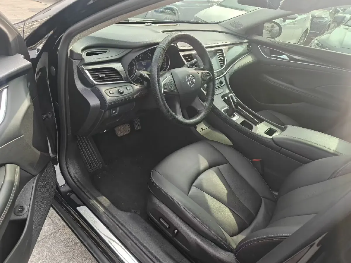 2020 Buick Larcosse 2.0T 237HP L4 9AT,autocango,china used car exporter,china ev exporter,chinese used car exporter,chinese used ev exporter