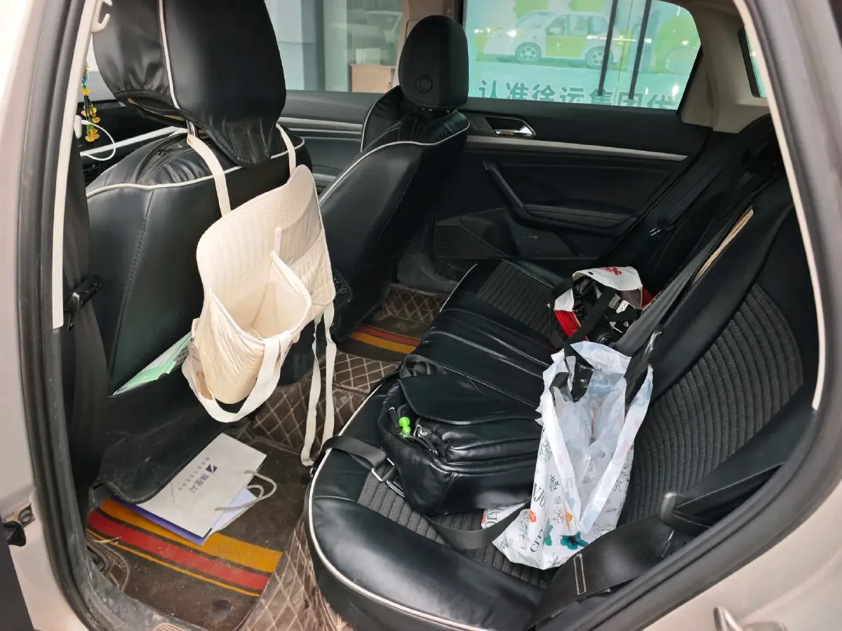 2019 Volkswagen Lavida 1.5L 113HP L4 6AT,autocango,china used car exporter,china ev exporter,chinese used car exporter,chinese used ev exporter