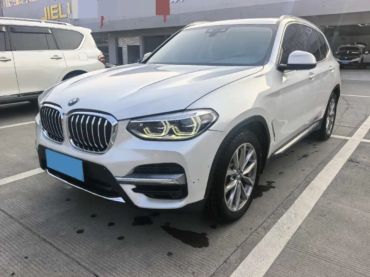2020 BMW X3 2.0T 184HP L4 8AT,autocango,china used car exporter,china ev exporter,chinese used car exporter,chinese used ev exporter