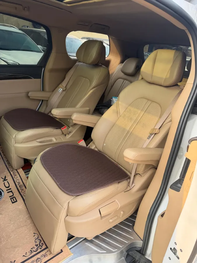 2018 Buick GL8 2.0T 260HP L4 6AT,autocango,china used car exporter,china ev exporter,chinese used car exporter,chinese used ev exporter