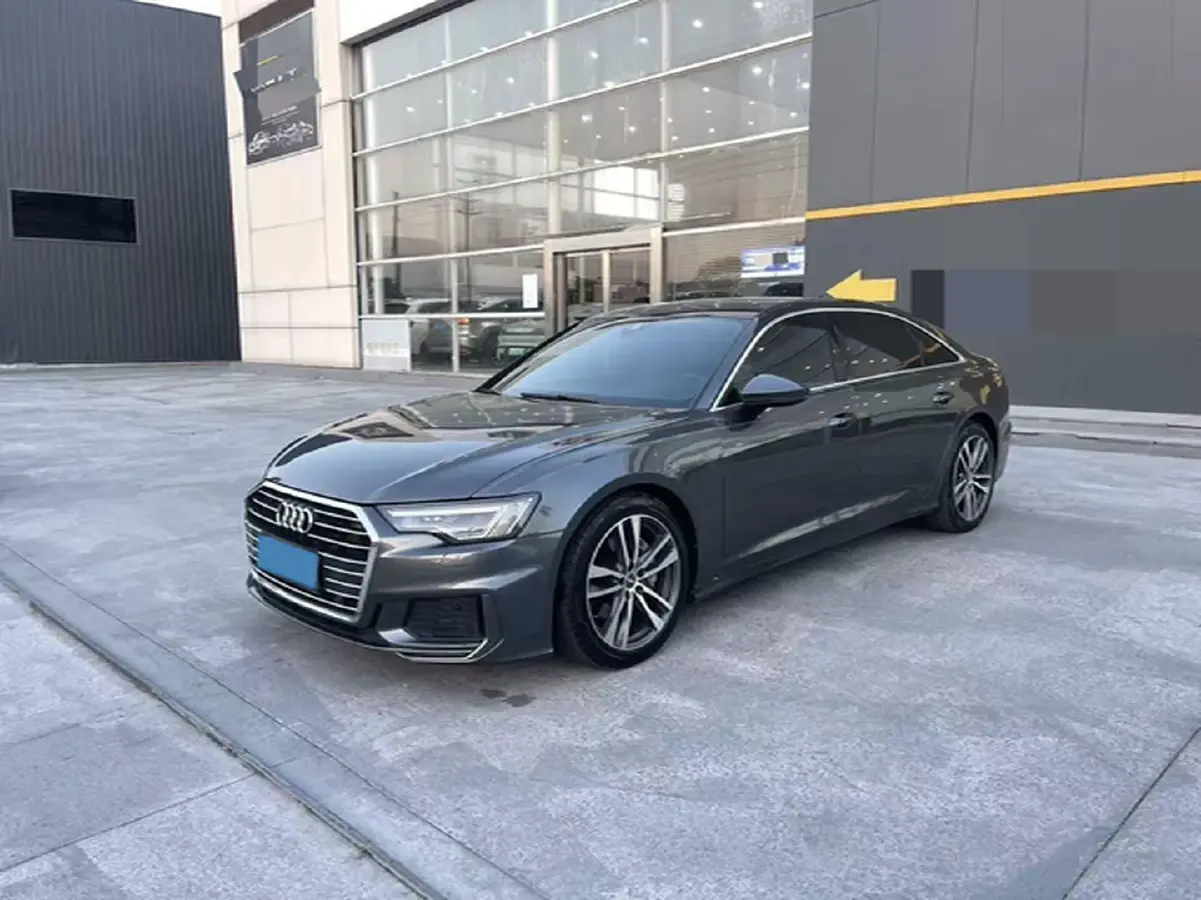 2021 Audi A6L 2.0T 224HP L4 7DCT