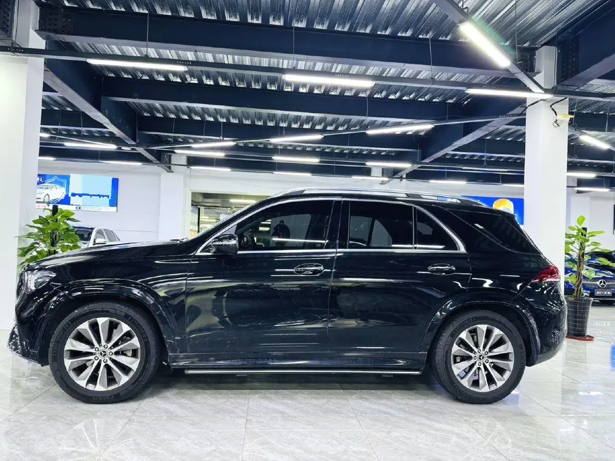 2023 Mercedes-Benz GLE Class 2.0T 258HP L4 9AT,autocango,china used car exporter,china ev exporter,chinese used car exporter,chinese used ev exporter