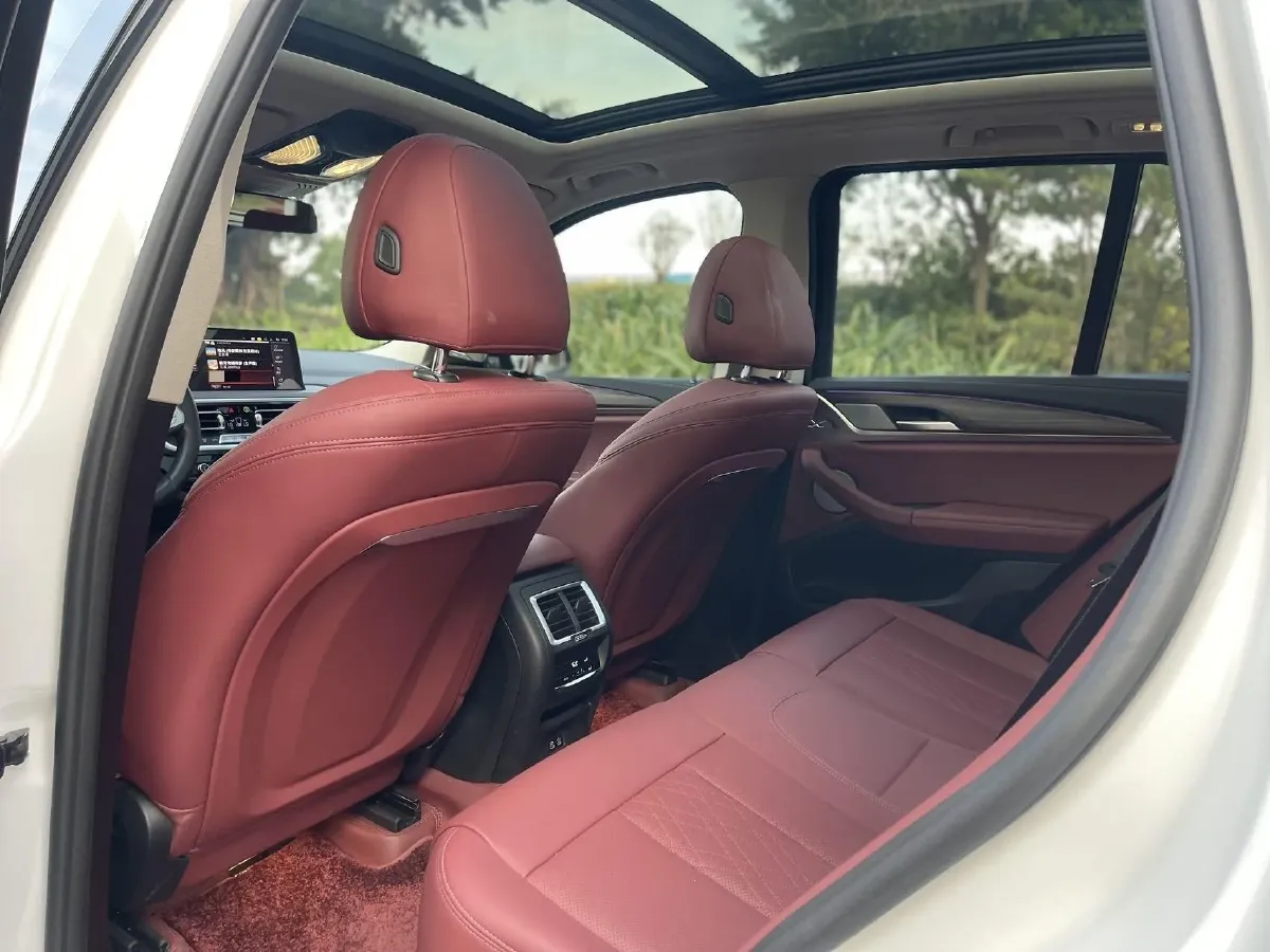 2023 BMW X3 2.0T 245HP L4 8AT,autocango,china used car exporter,china ev exporter,chinese used car exporter,chinese used ev exporter