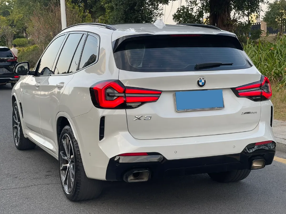 2023 BMW X3 2.0T 245HP L4 8AT,autocango,china used car exporter,china ev exporter,chinese used car exporter,chinese used ev exporter