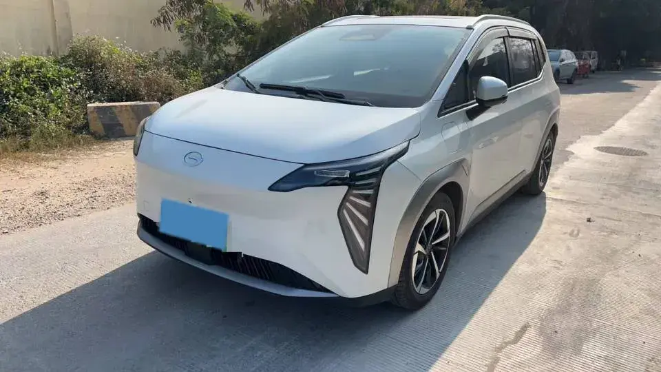 2023 Aion Y BEV 61.7KWH