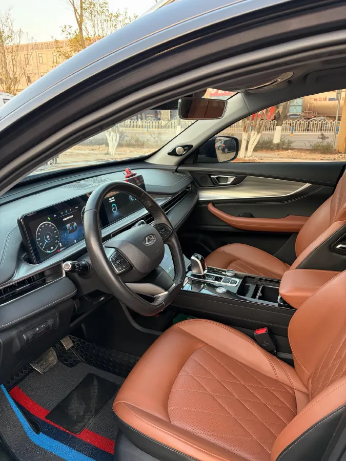 2021 Chery Tiggo 8 Plus 1.6T 197HP L4 7DCT,autocango,china used car exporter,china ev exporter,chinese used car exporter,chinese used ev exporter