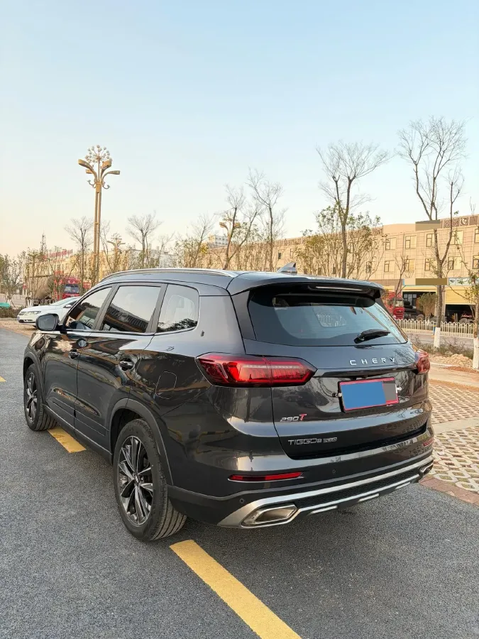 2021 Chery Tiggo 8 Plus 1.6T 197HP L4 7DCT,autocango,china used car exporter,china ev exporter,chinese used car exporter,chinese used ev exporter