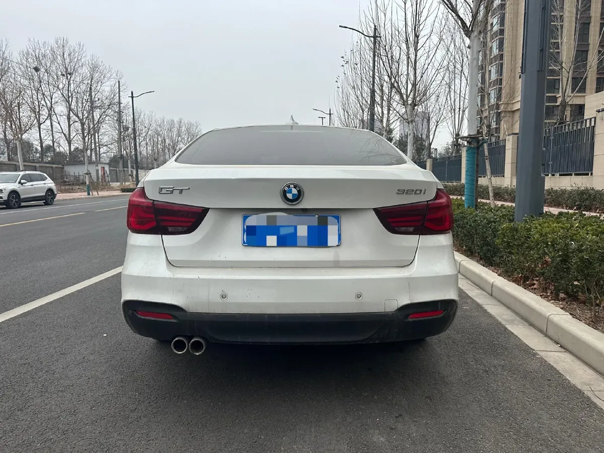 2020 BMW 3 Series GT 2.0T 184HP L4 8AT,autocango,china used car exporter,china ev exporter,chinese used car exporter,chinese used ev exporter