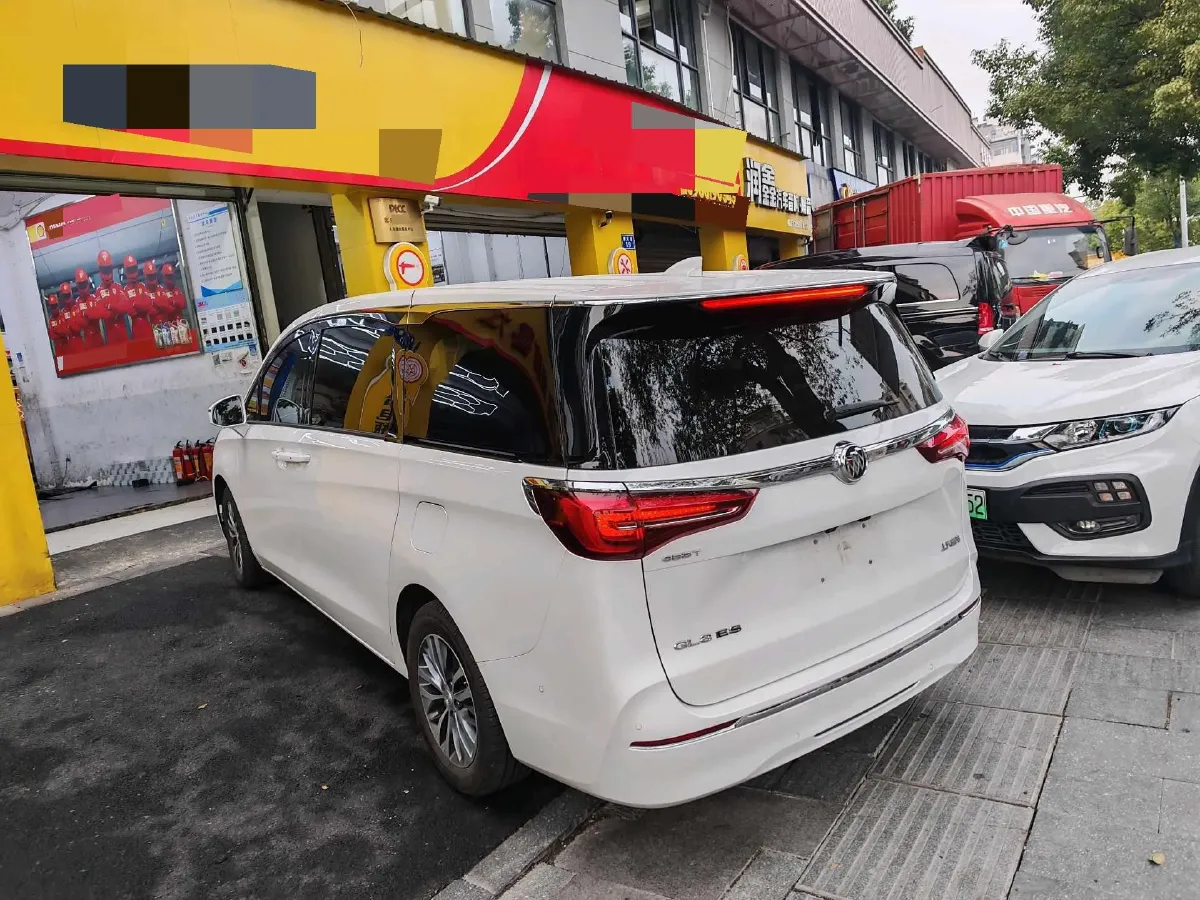 2021 Buick GL8 2.0T 237HP L4 9AT,autocango,china used car exporter,china ev exporter,chinese used car exporter,chinese used ev exporter