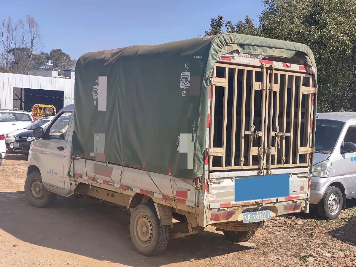 2017 Zotye T300 1.5L 112HP L4 5MT,autocango,china used car exporter,china ev exporter,chinese used car exporter,chinese used ev exporter