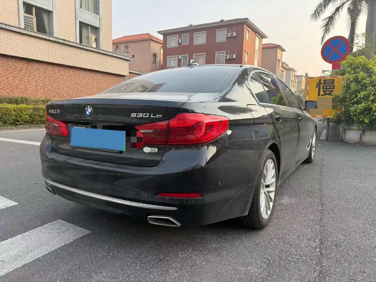 2020 BMW 5 Series 2.0T 184HP L4 8AT PHEV 17.7KWH,autocango,china used car exporter,china ev exporter,chinese used car exporter,chinese used ev exporter