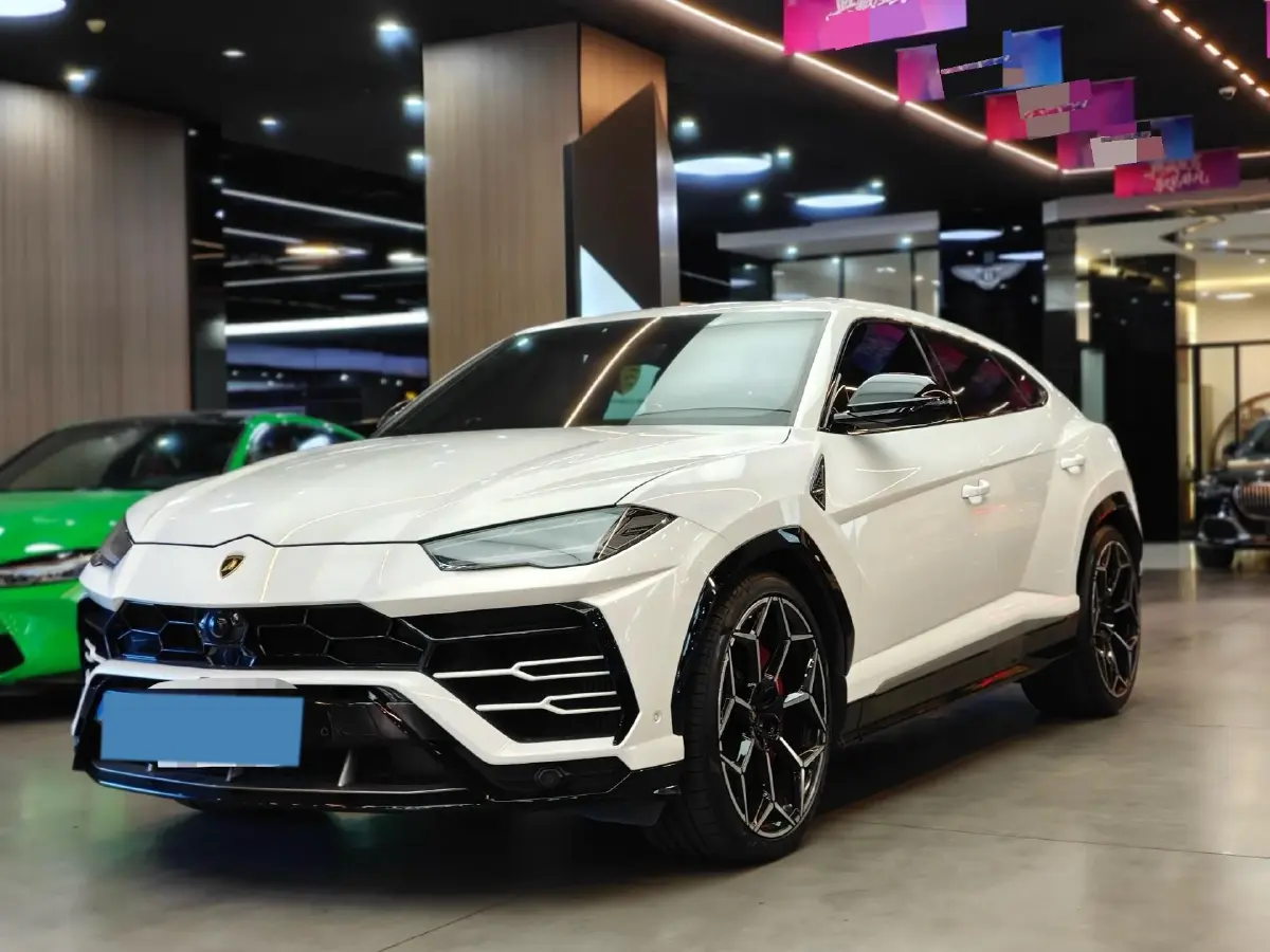 2018 Lamborghini Urus 4.0T 650HP V8 8AT
