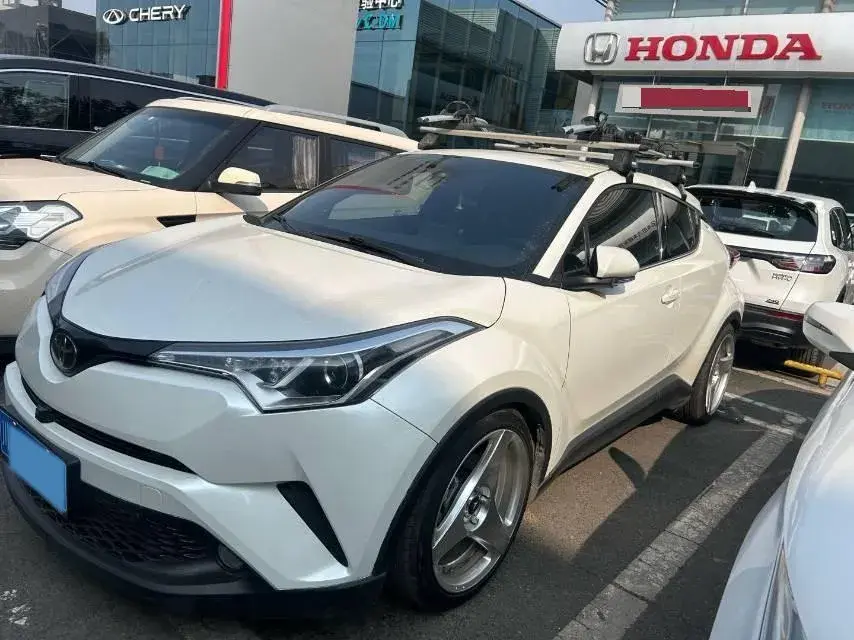 2018 Toyota C-HR 2.0L 171HP L4 CVT