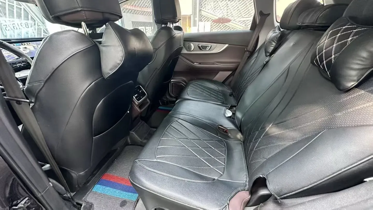 2022 Chery Tiggo 8 PRO 1.6T 197HP L4 7DCT,autocango,china used car exporter,china ev exporter,chinese used car exporter,chinese used ev exporter