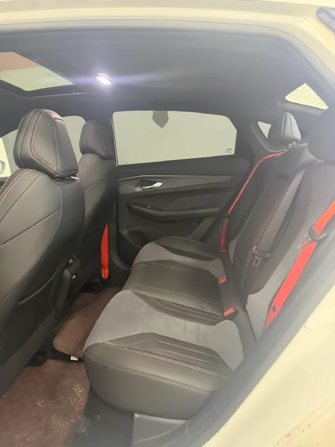 2022 Geely Binray 1.5T 181HP L4 7DCT,autocango,china used car exporter,china ev exporter,chinese used car exporter,chinese used ev exporter