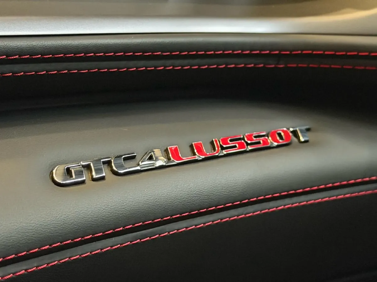 2017 Ferrari GTC4 Lusso 3.9T 609HP V8 7DCT,autocango,china used car exporter,china ev exporter,chinese used car exporter,chinese used ev exporter