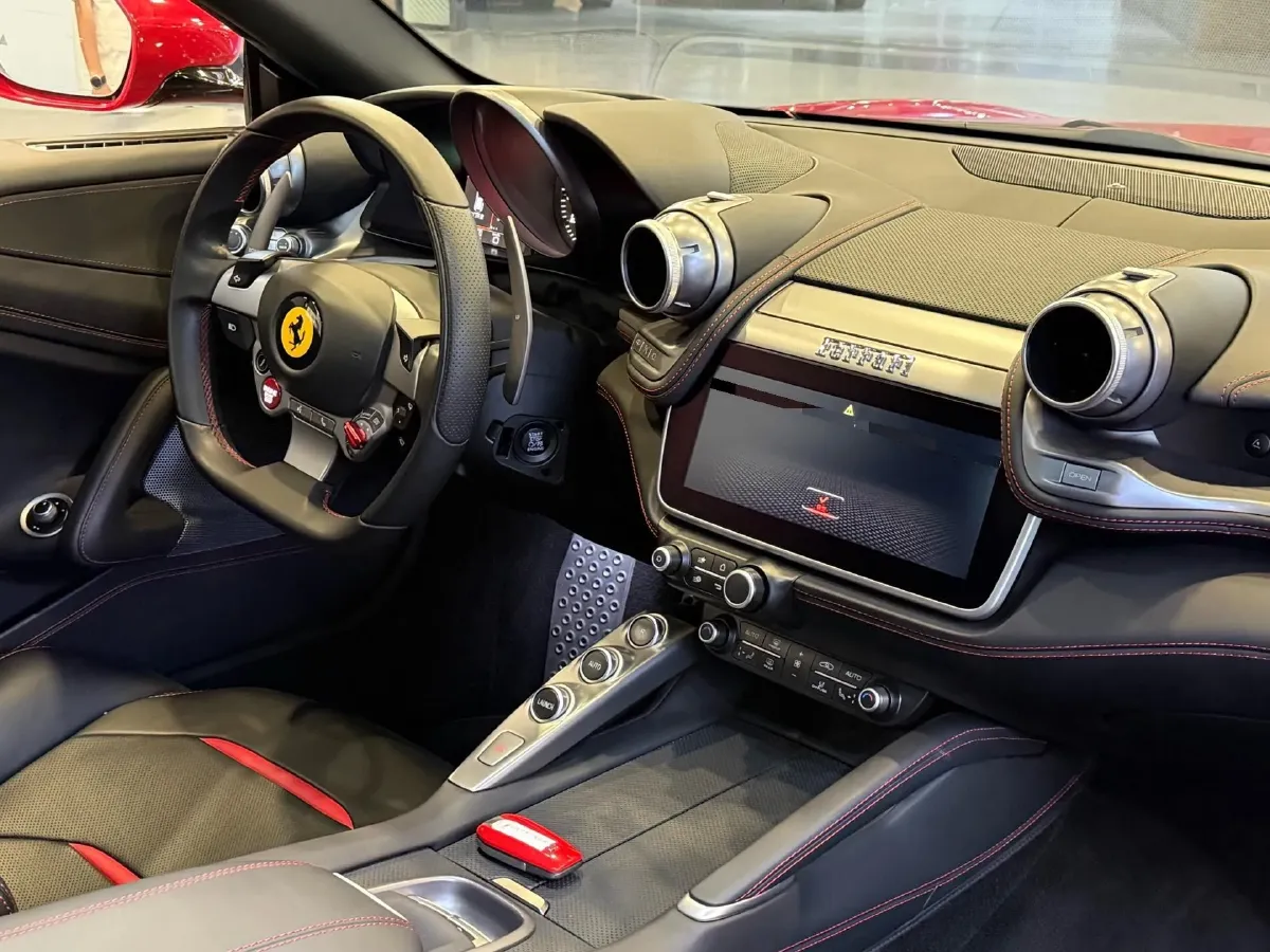 2017 Ferrari GTC4 Lusso 3.9T 609HP V8 7DCT,autocango,china used car exporter,china ev exporter,chinese used car exporter,chinese used ev exporter