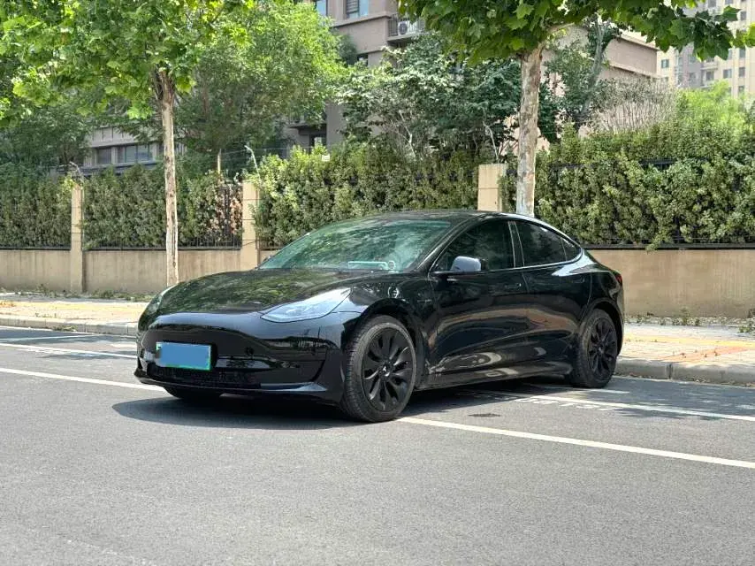 2022 Tesla Model 3 BEV 60KWH
