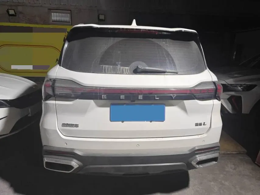 2023 Geely Okavango L 2.0T 218HP L4 7DCT,autocango,china used car exporter,china ev exporter,chinese used car exporter,chinese used ev exporter