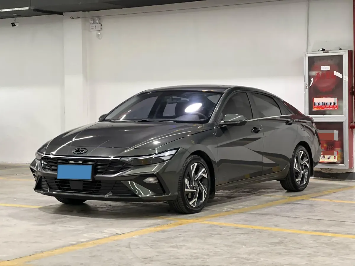 2023 Hyundai Elantra 1.5L 115HP L4 CVT,autocango,china used car exporter,china ev exporter,chinese used car exporter,chinese used ev exporter