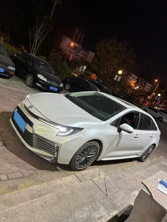 2021 Toyota Paptor 2.0L 171HP L4 CVT