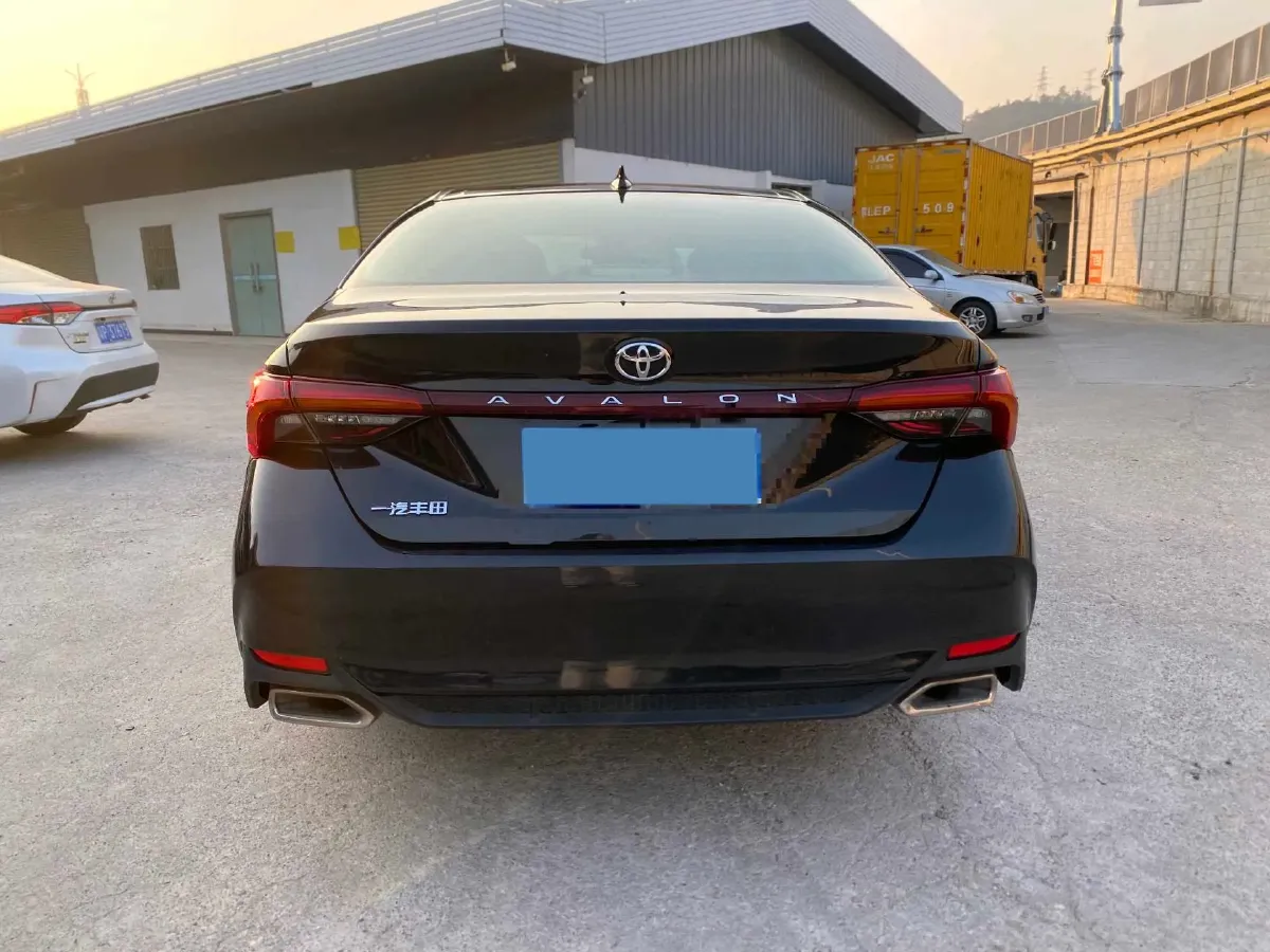 2022 Toyota Avalon 2.0L 178HP L4 CVT,autocango,china used car exporter,china ev exporter,chinese used car exporter,chinese used ev exporter