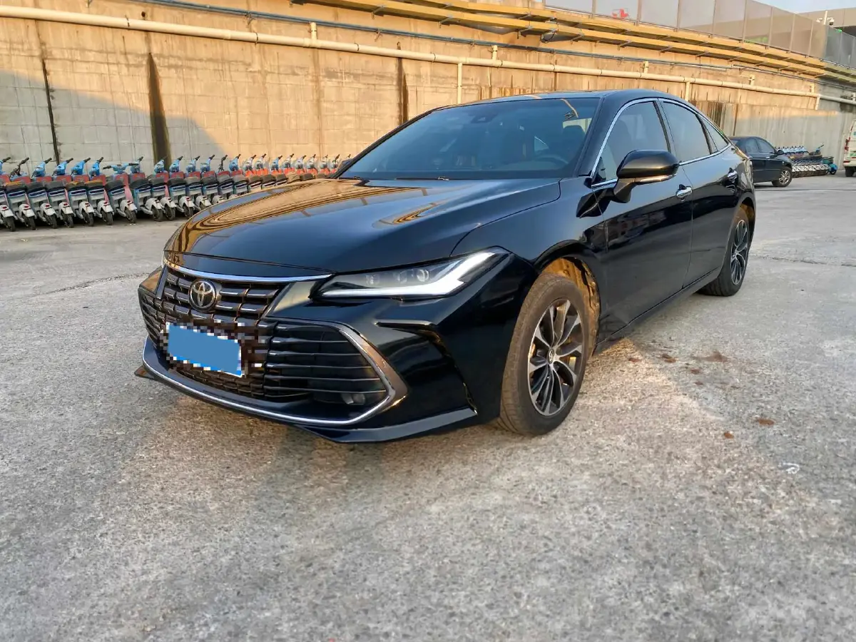 2022 Toyota Avalon 2.0L 178HP L4 CVT