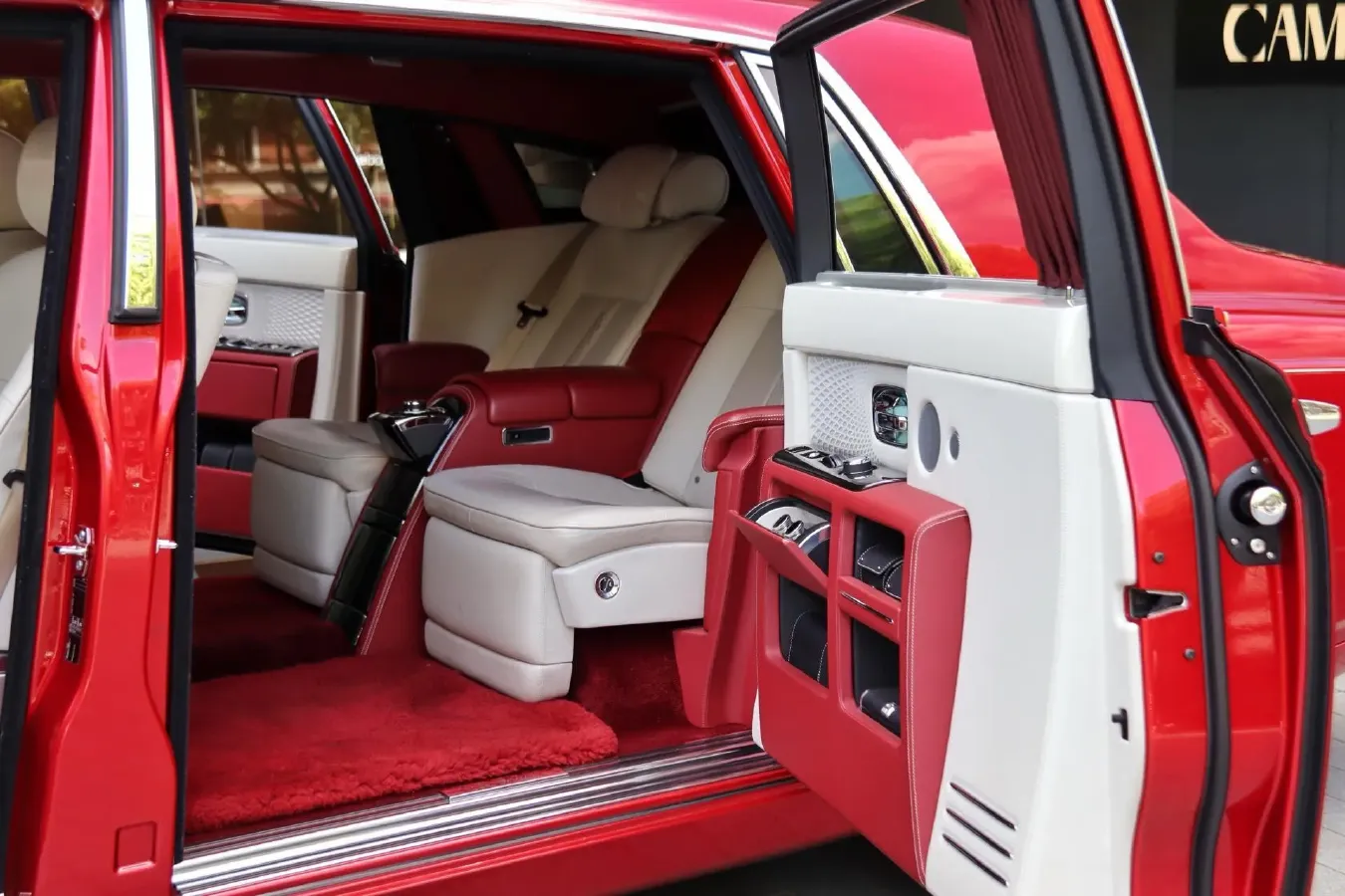 2016 Rolls-Royce Phantom 6.7L 460HP V12 8AT,autocango,china used car exporter,china ev exporter,chinese used car exporter,chinese used ev exporter