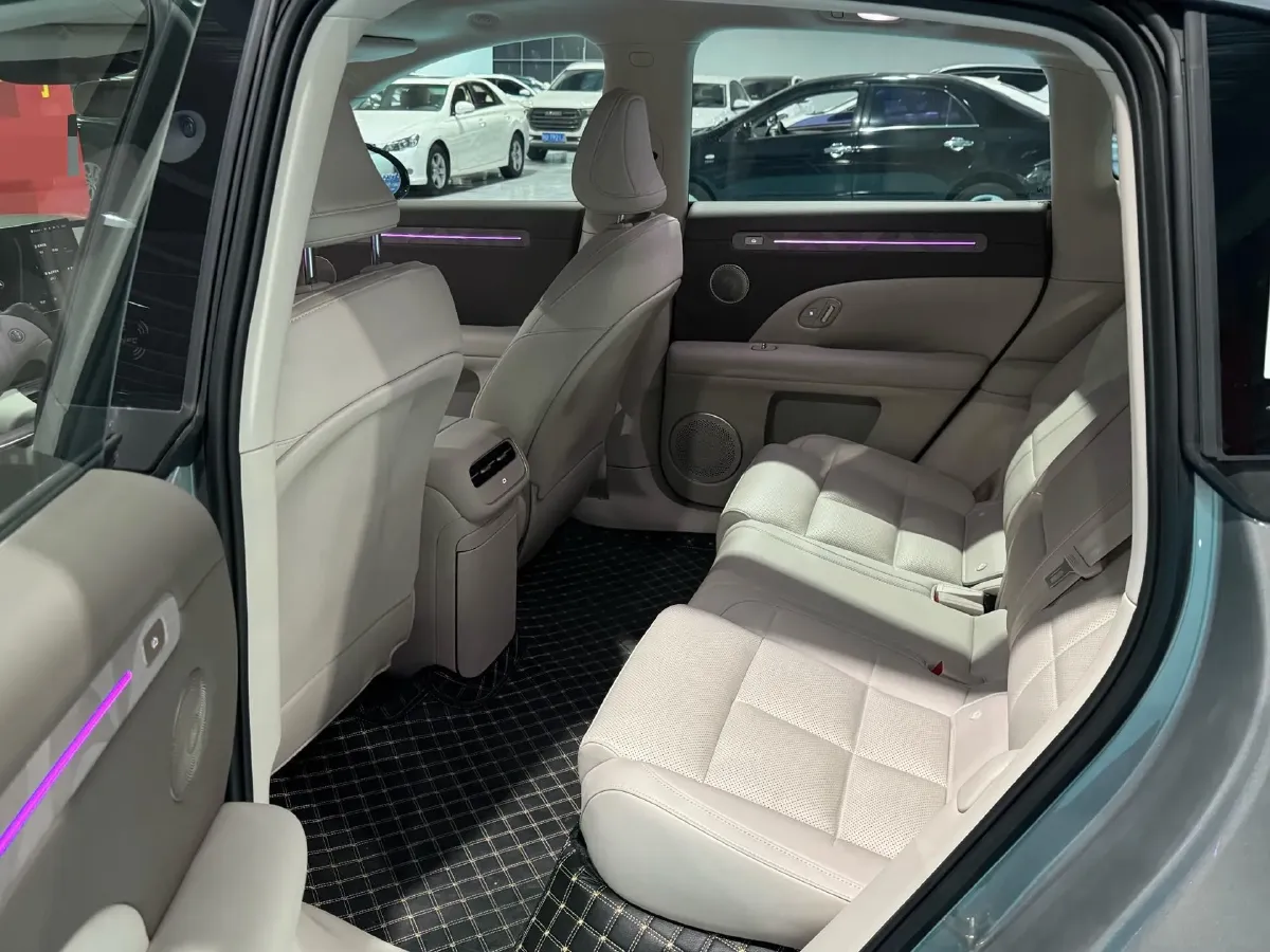 2026 IM LS6 BEV,autocango,china used car exporter,china ev exporter,chinese used car exporter,chinese used ev exporter