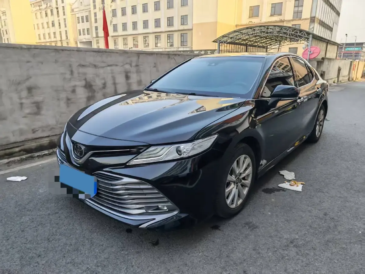 2019 Toyota Camry 2.0L 178HP L4 CVT