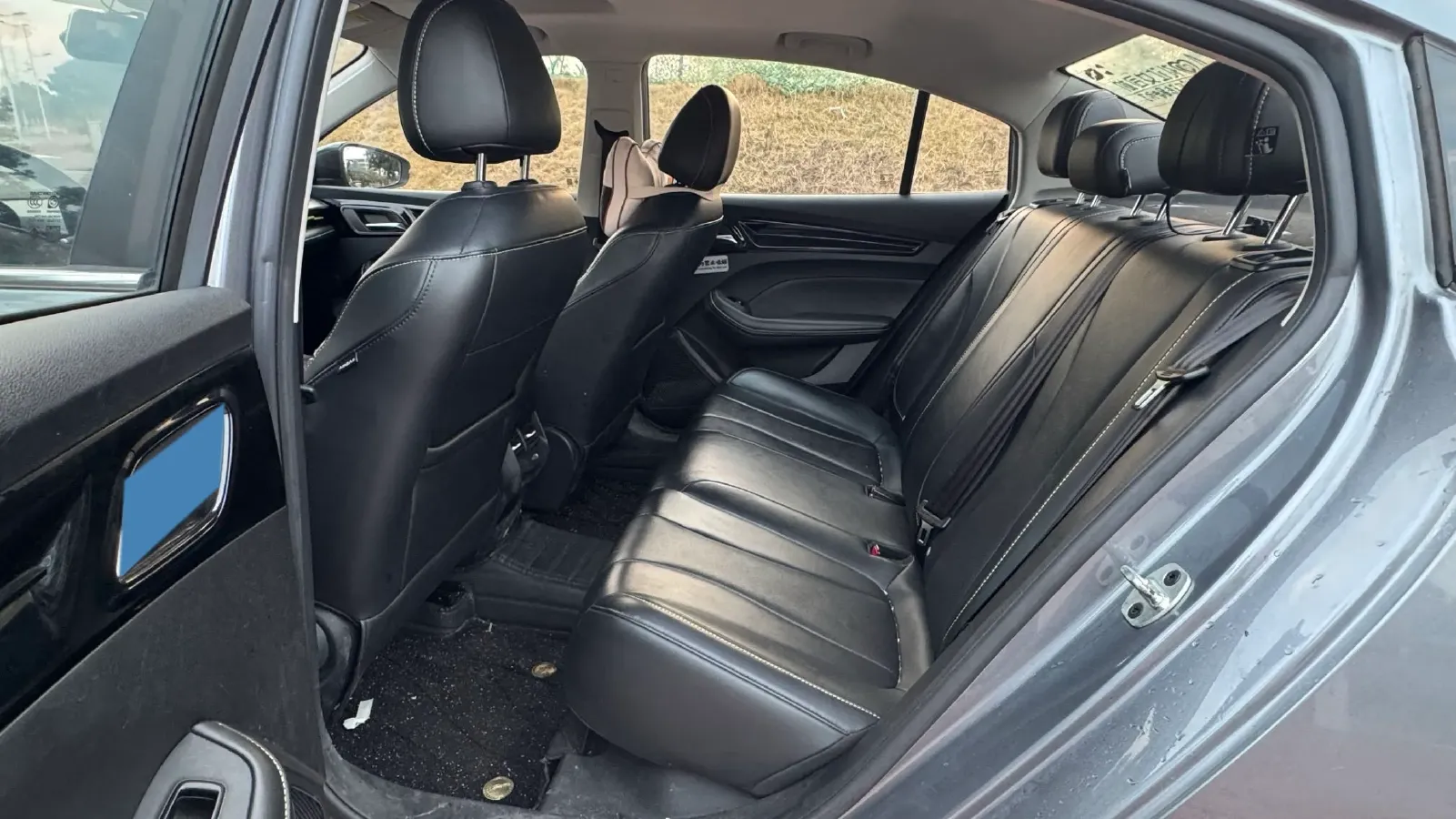 2021 Roewe i5 1.5L 120HP L4 CVT,autocango,china used car exporter,china ev exporter,chinese used car exporter,chinese used ev exporter