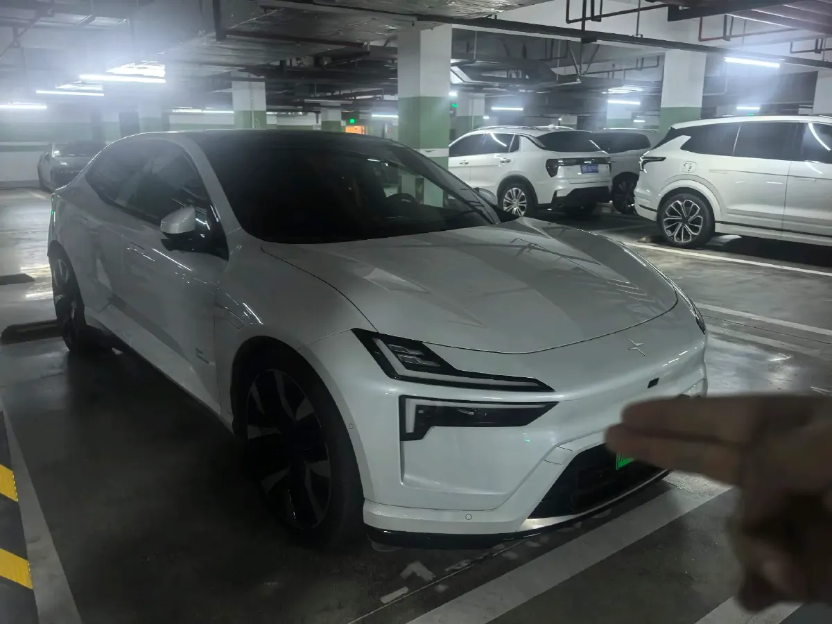 2023 Polestar 4 BEV 100KWH,autocango,china used car exporter,china ev exporter,chinese used car exporter,chinese used ev exporter